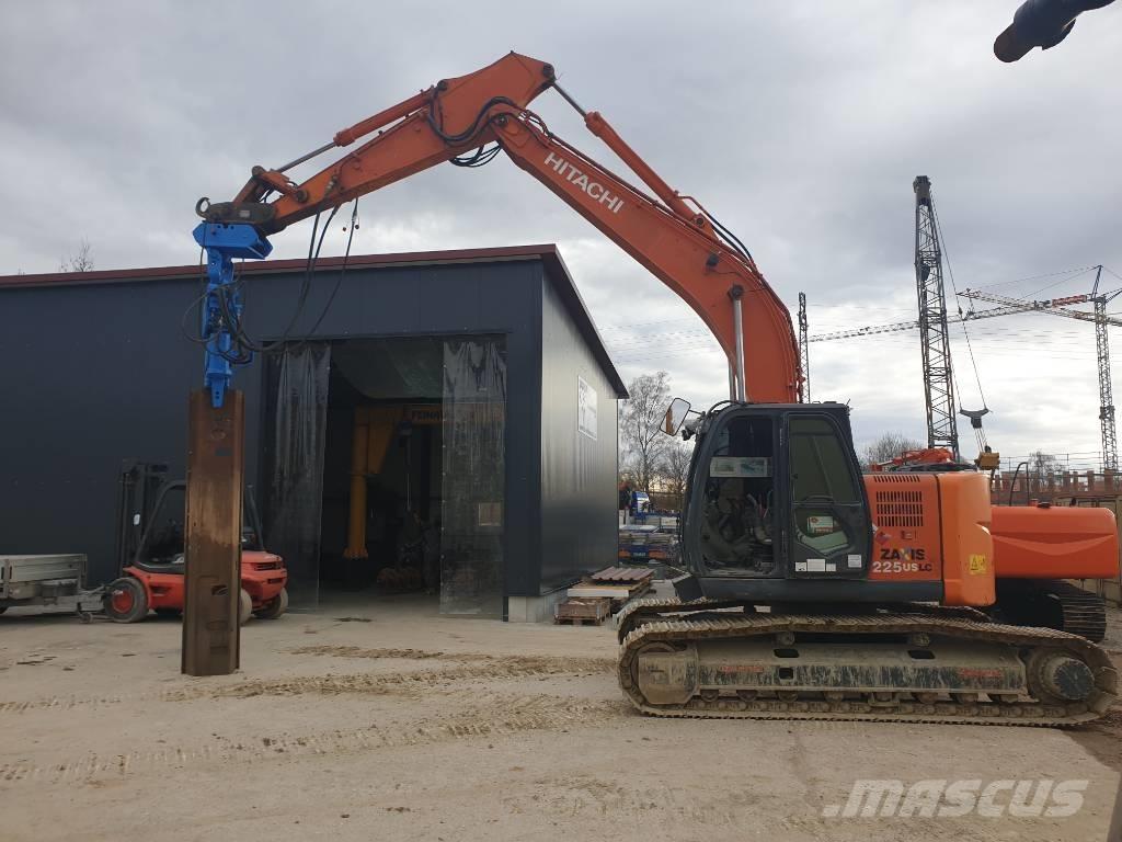  ICE Hitachi 328 B Piling rigs