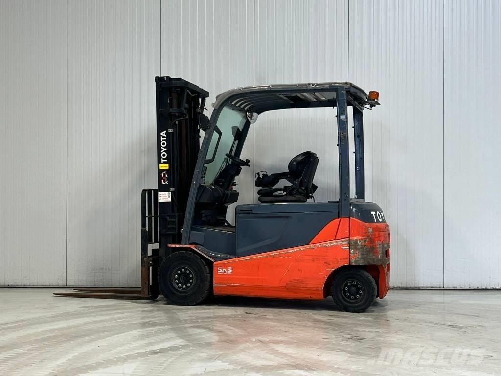 Toyota 8FBMT25 Electric forklift trucks