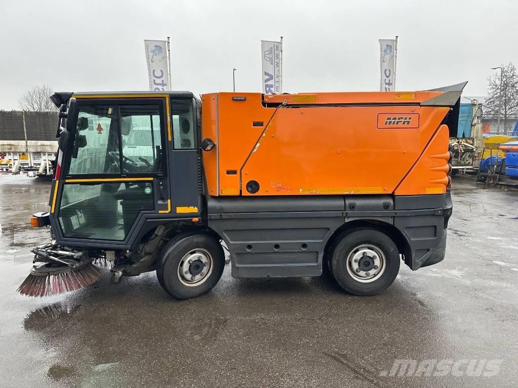Schmidt MFH 250 Sweepers
