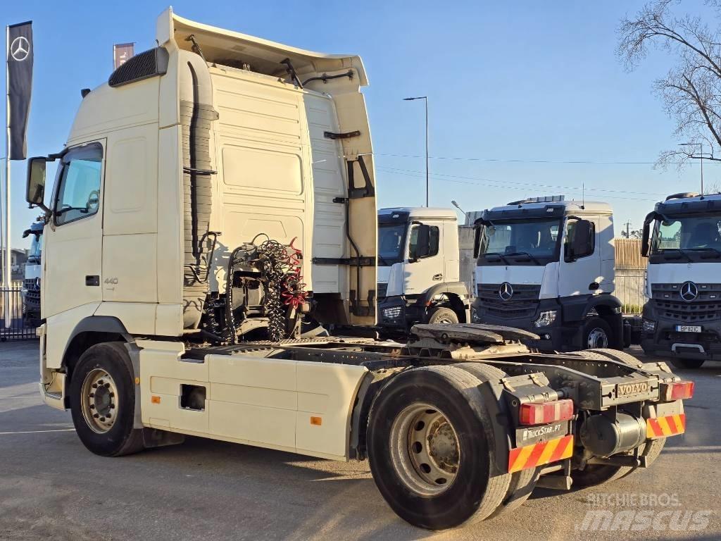 Volvo FH 13 440 Truck Tractor Units