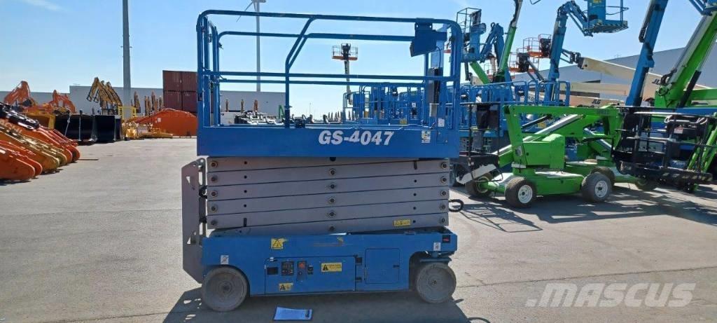 GENIE GS4047 Scissor lifts