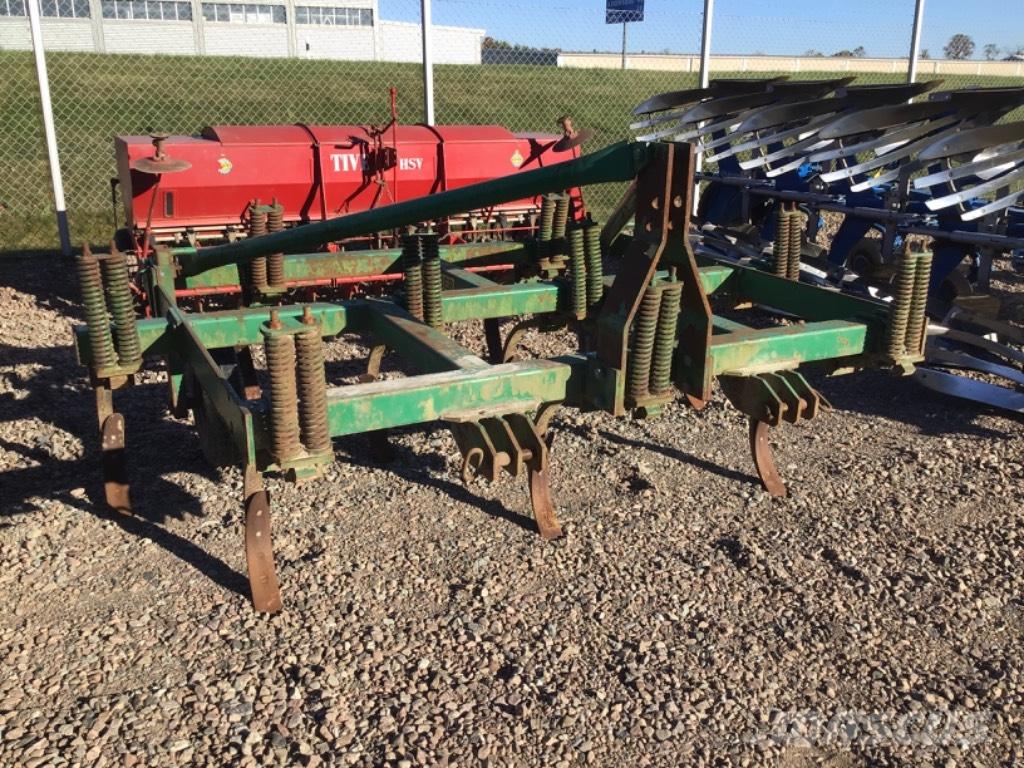  Grubber Kultivator Cultivators