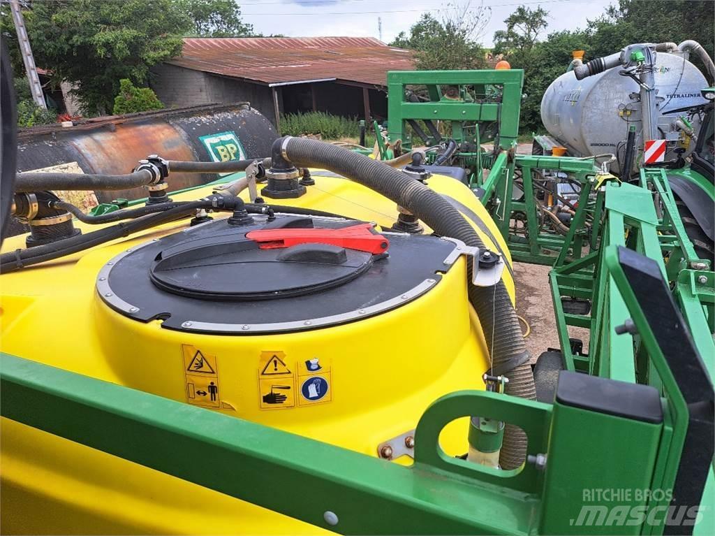 John Deere R4040 I Self-propelled sprayers