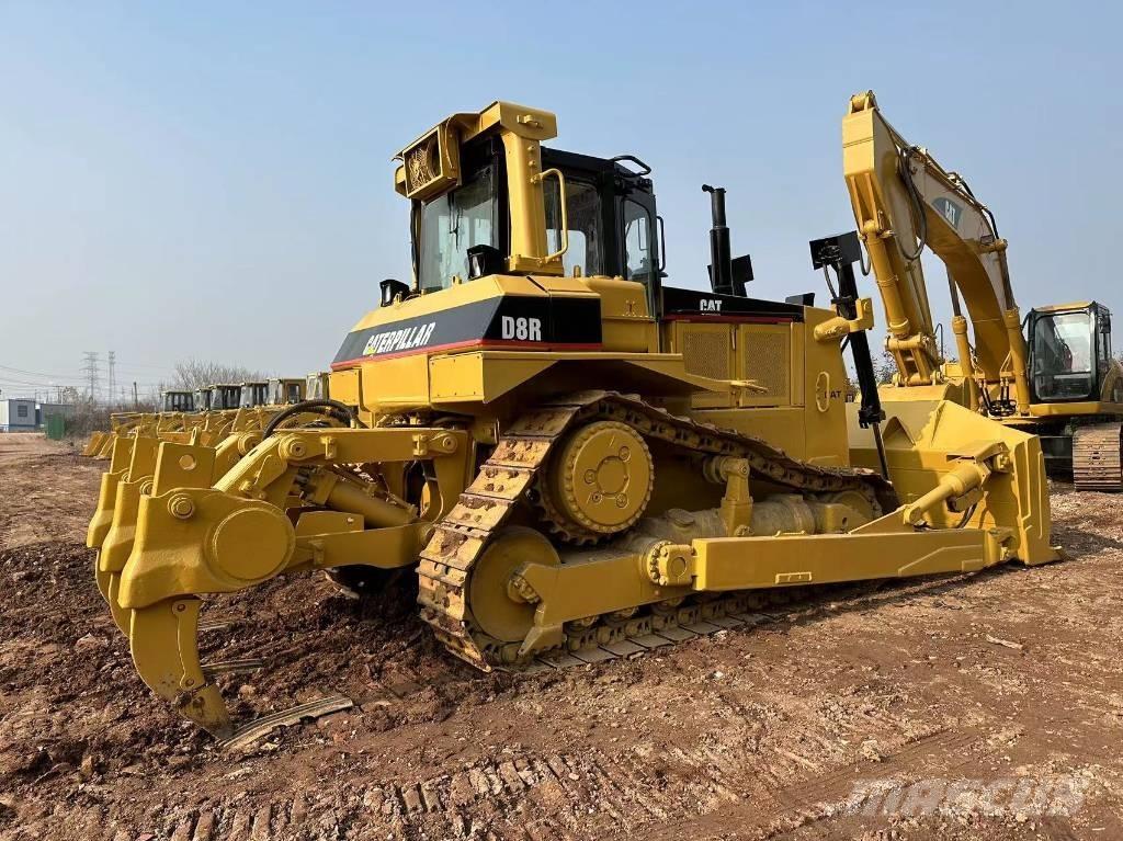 CAT D8R Crawler dozers