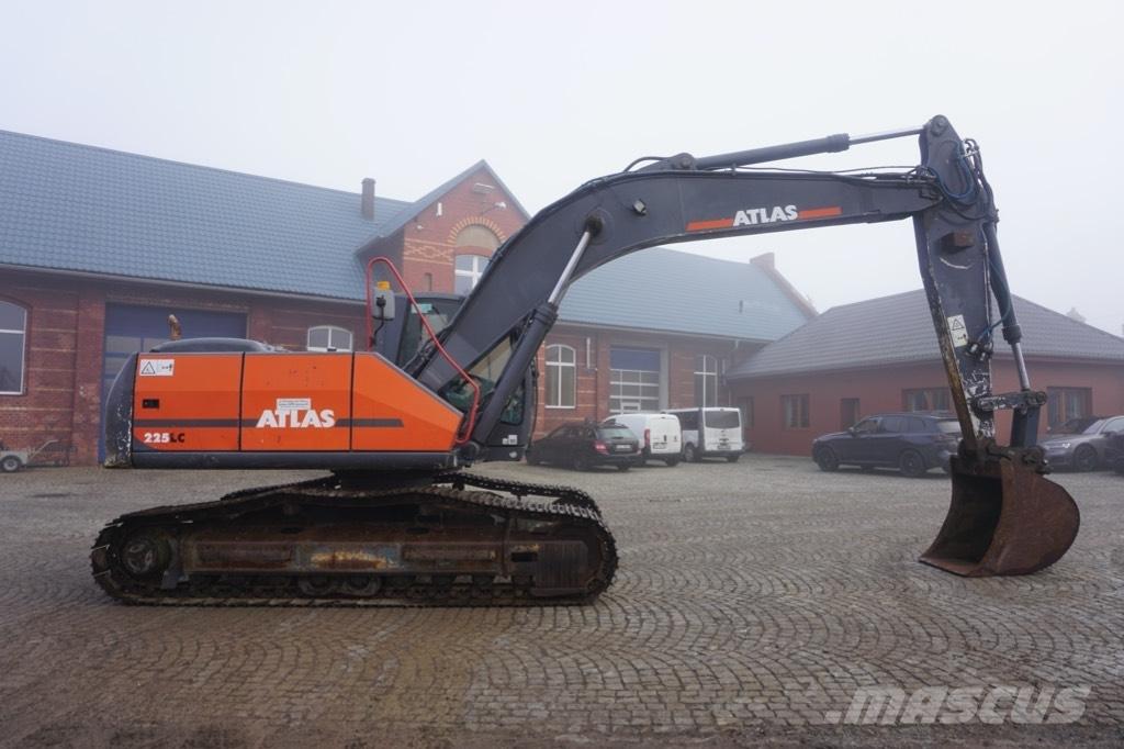Atlas TC 225 LC Crawler excavators