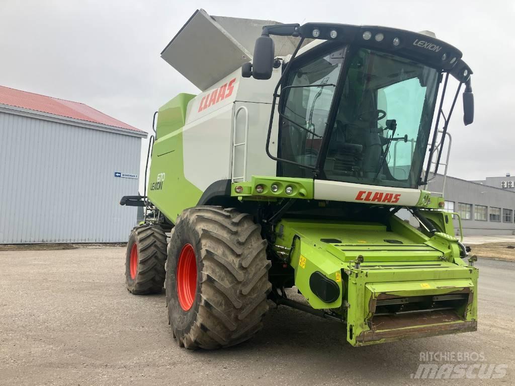 CLAAS Lexion 670 Combine harvesters