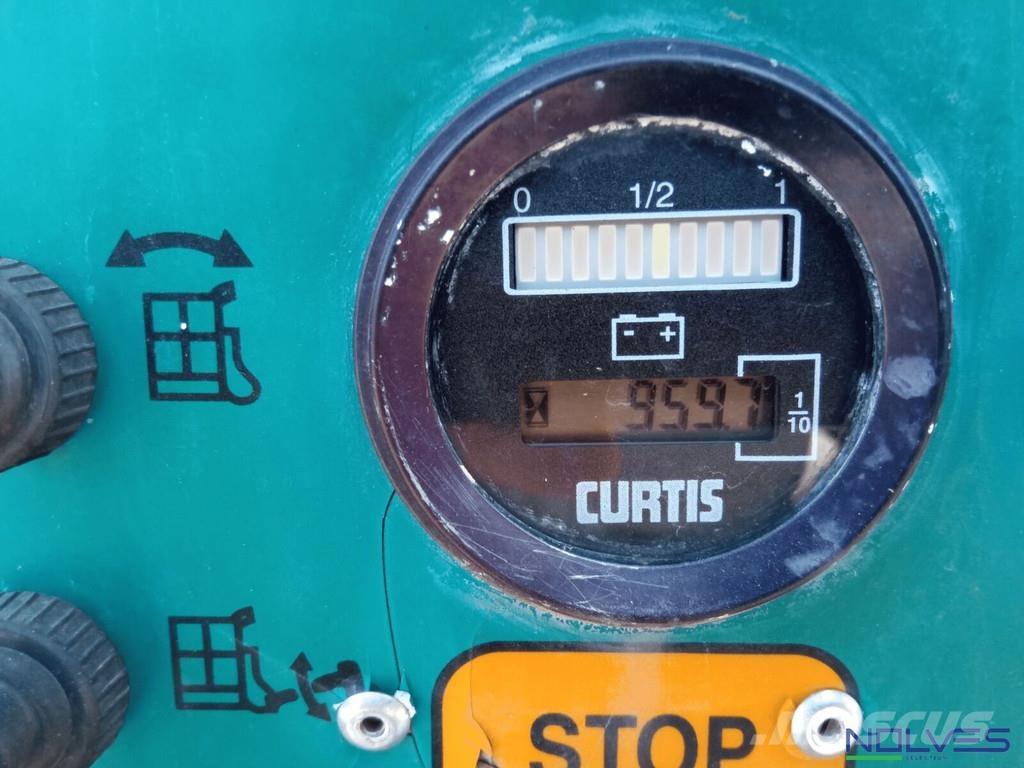 Iteco BI92S Articulated boom lifts