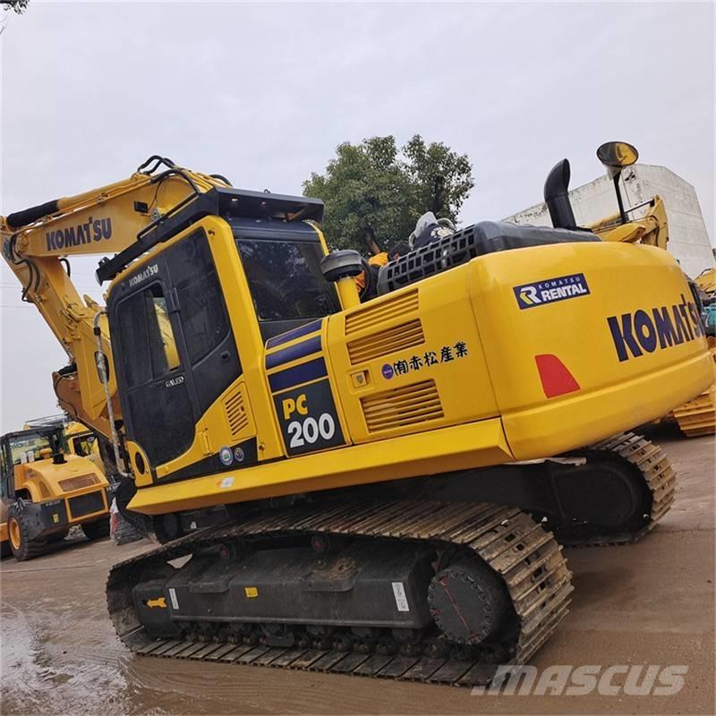 Komatsu PC 200-8 Crawler excavators