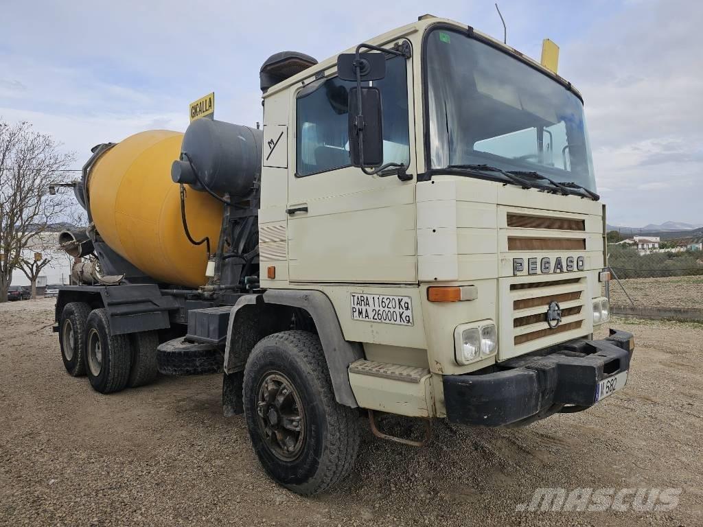 Pegaso 2323k Concrete pumps