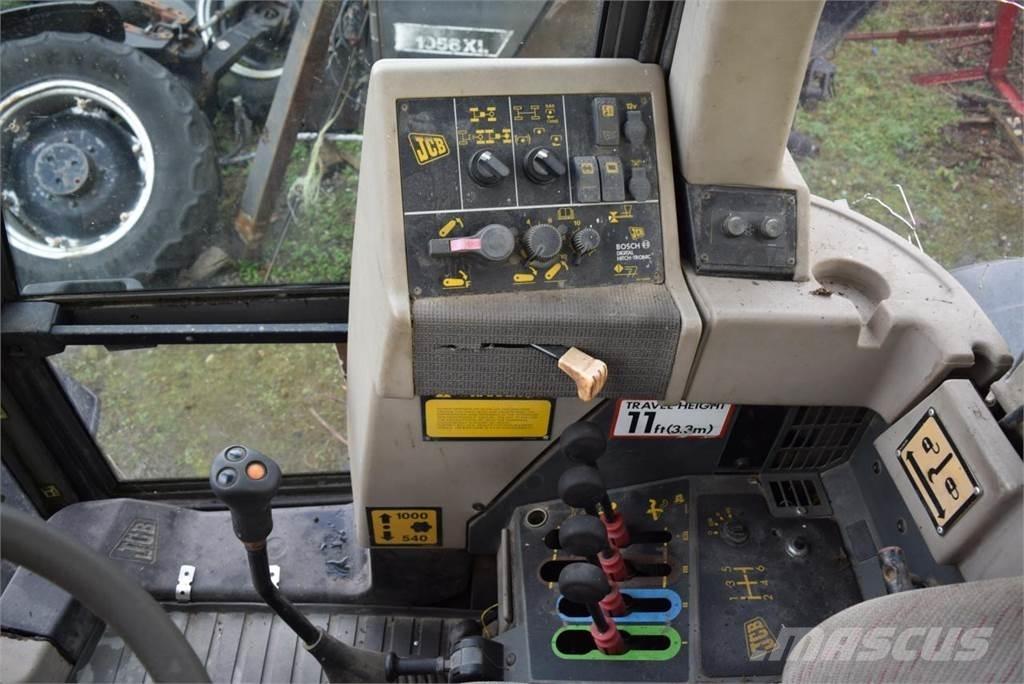 JCB Fastrac 2150 Tractors