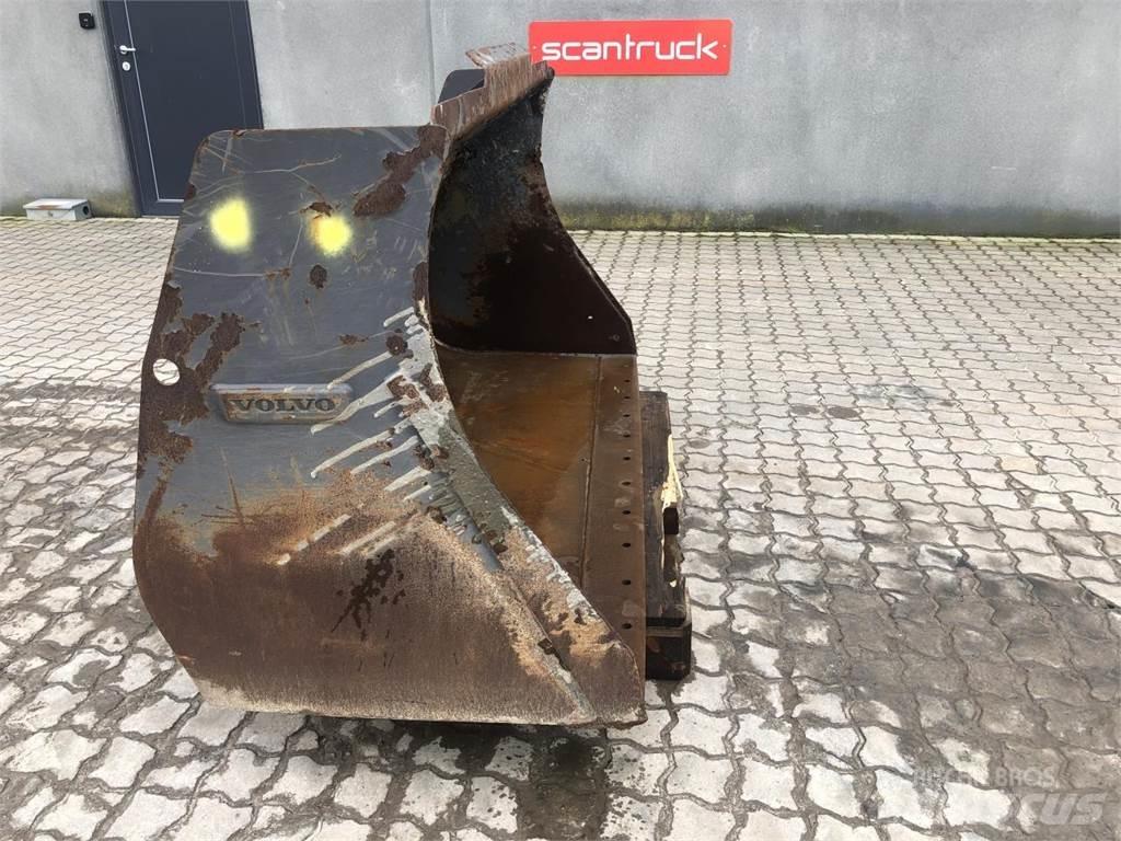  Øvrige Læsseskovl Buckets
