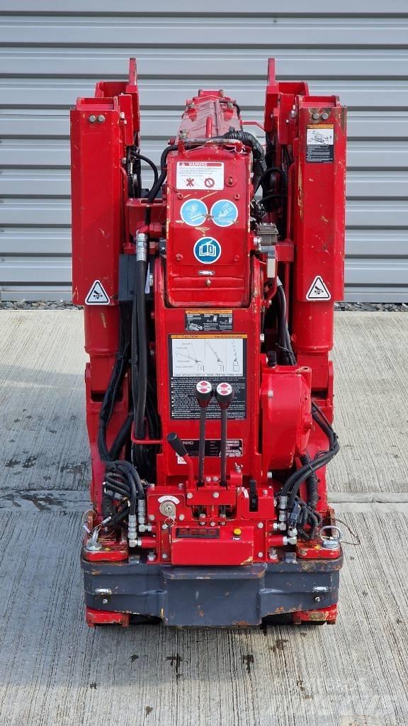Unic URW 295 Mini cranes