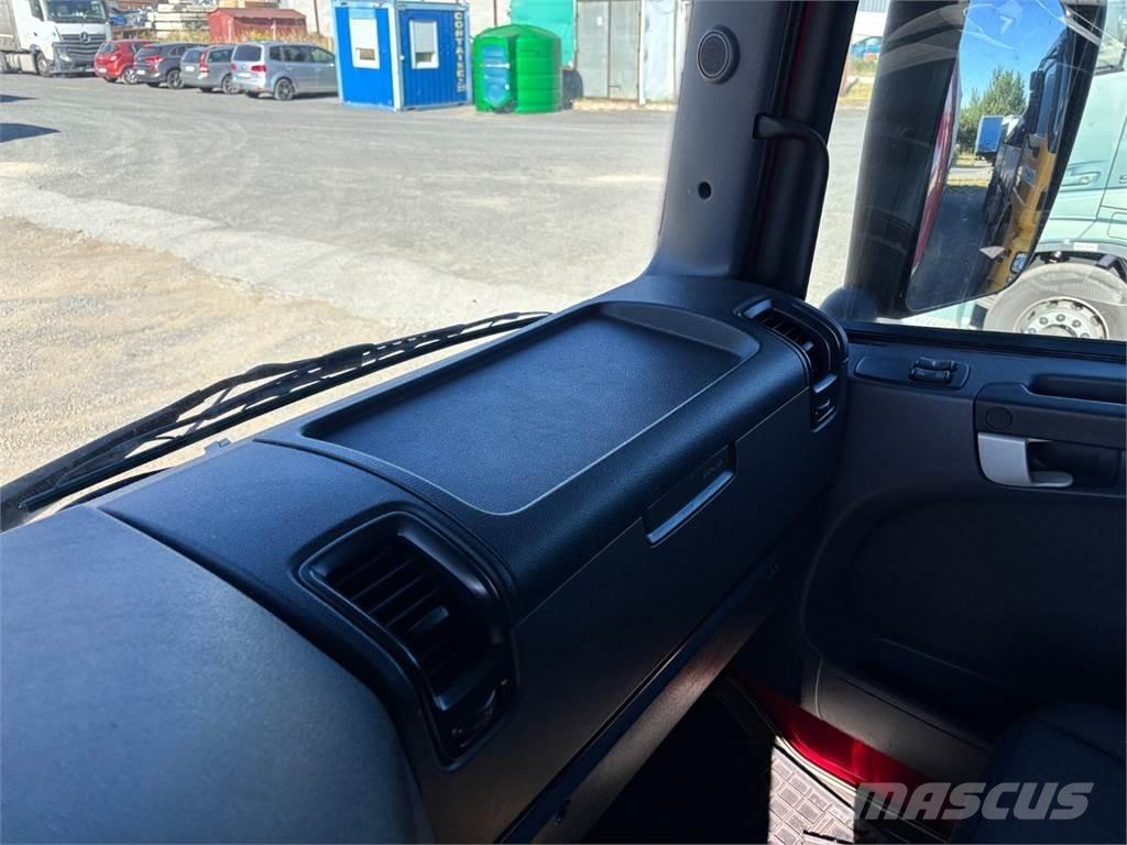 Scania R 490 Truck Tractor Units