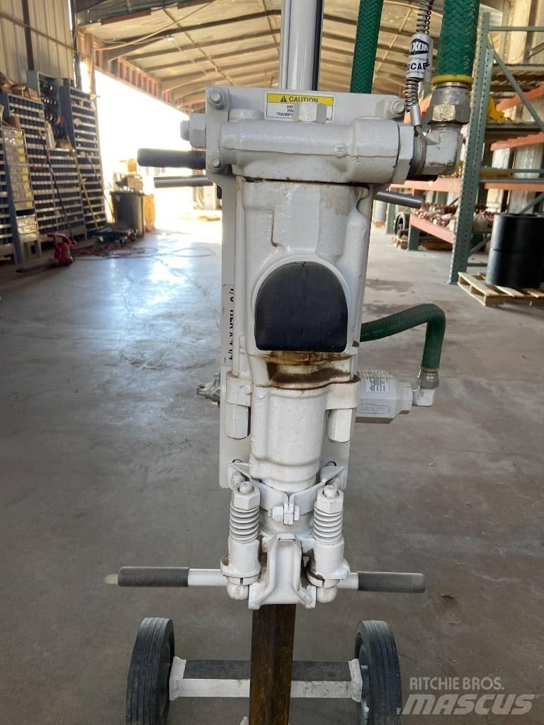  Minnich Hornet Concrete spares & accessories