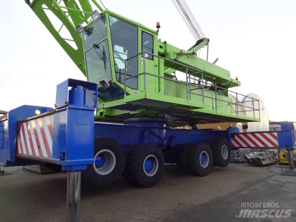 Sennebogen MHC 6120 Harbor cranes