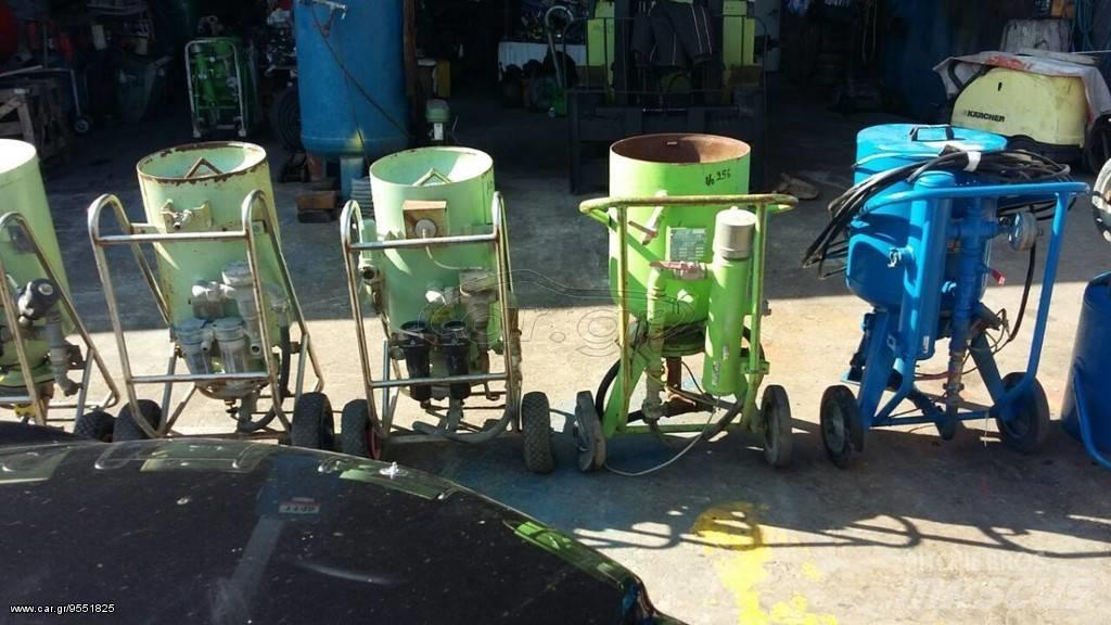 CAT 24 litra Sand and salt spreaders