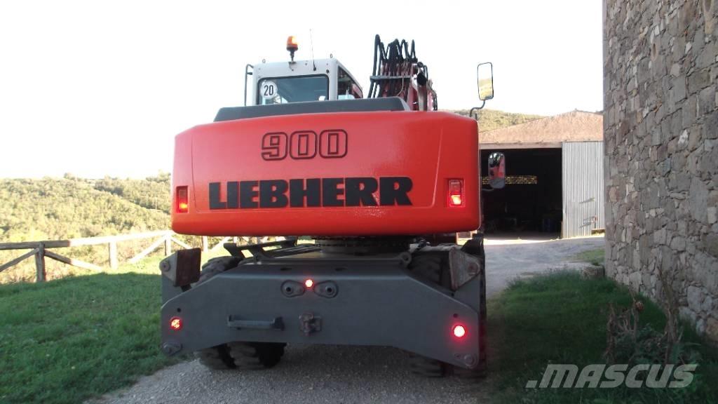 Liebherr A 900 C Wheeled excavators