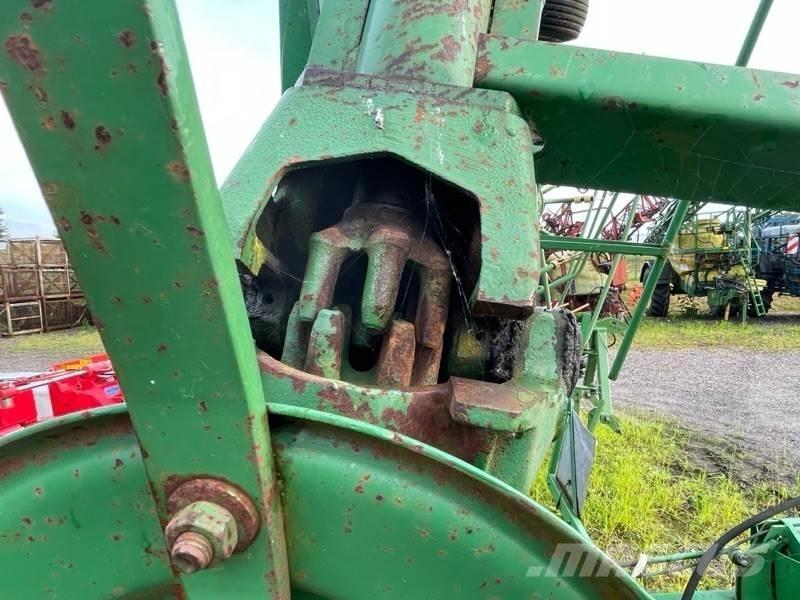 Kuhn GF6301 MH Rakes and tedders