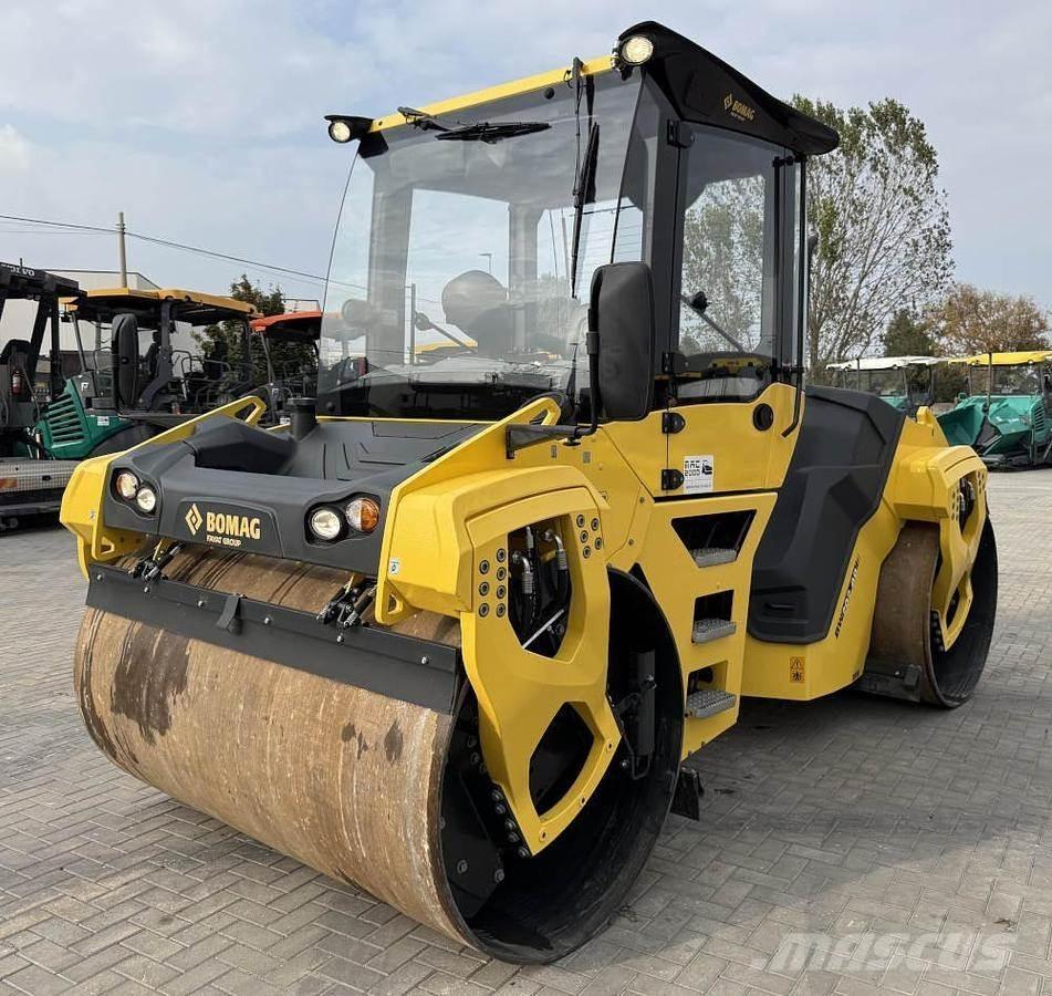 Bomag BW 202 AD-50 Twin drum rollers