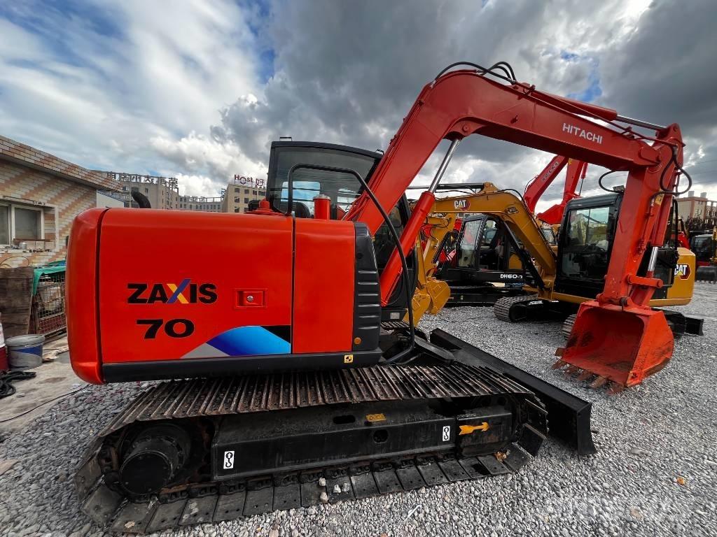 Hitachi ZX 70 Midi excavators  7t - 12t