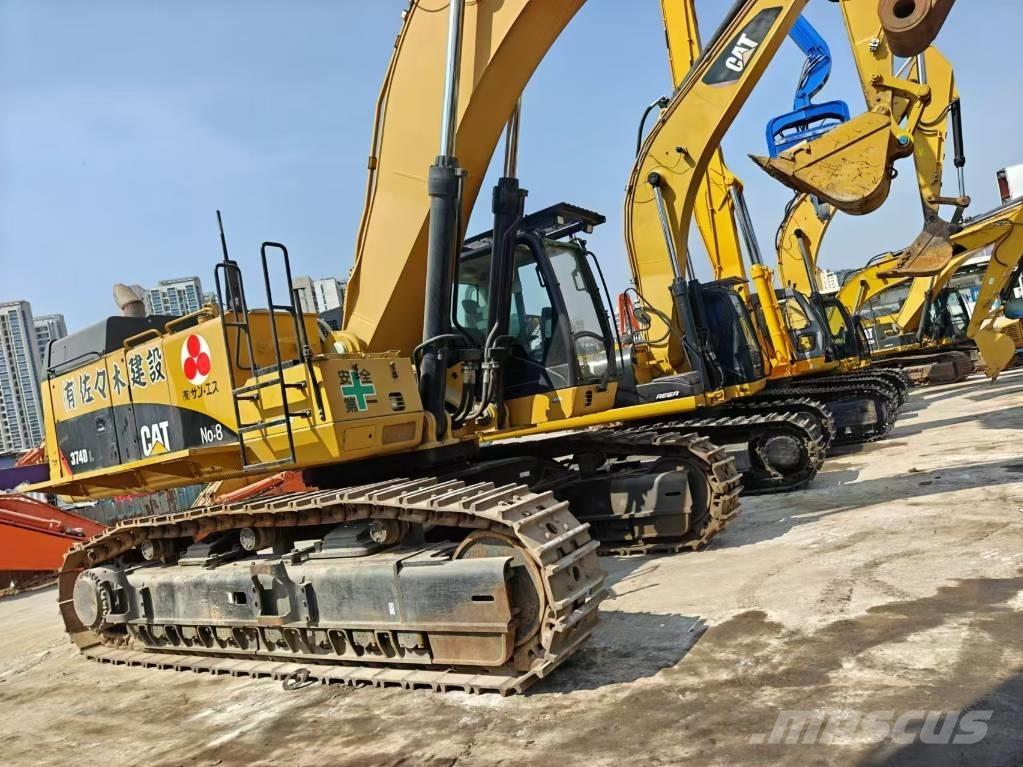 CAT 374 Crawler excavators