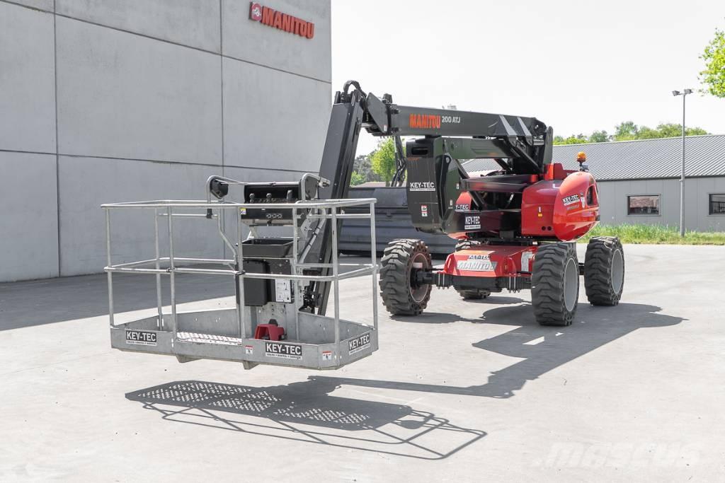 Manitou 200 ATJ Articulated boom lifts