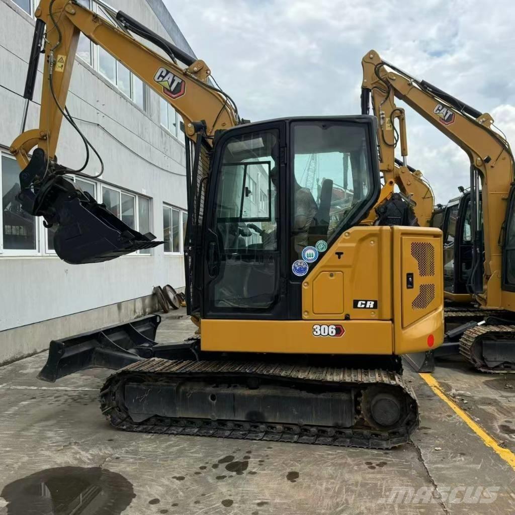 CAT 306 Mini excavators < 7t