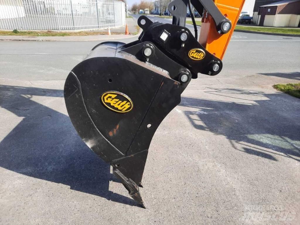 Doosan DX 63-3 Mini excavators < 7t
