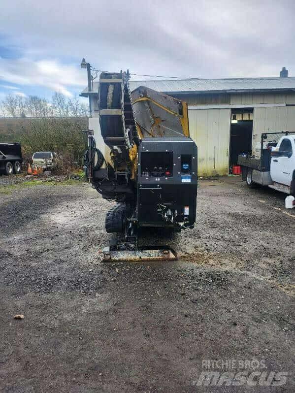 Vermeer 23x30 Horizontal Directional Drilling Equipment