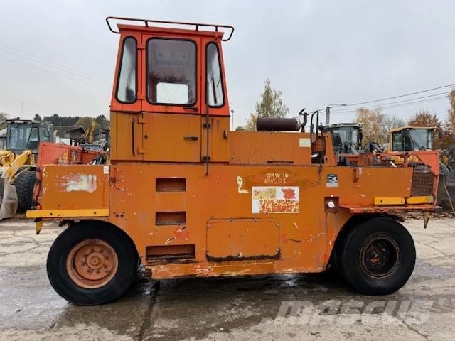 Hamm GRW 15 Pneumatic tired rollers