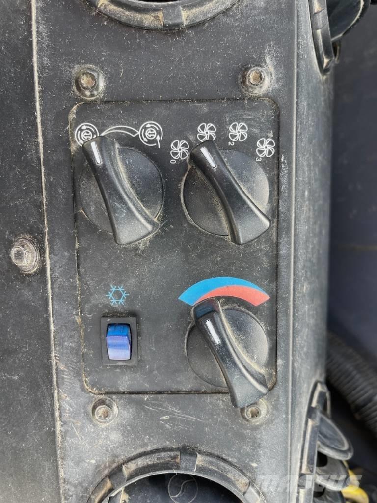 Wirtgen WR 2500 S Asphalt recyclers