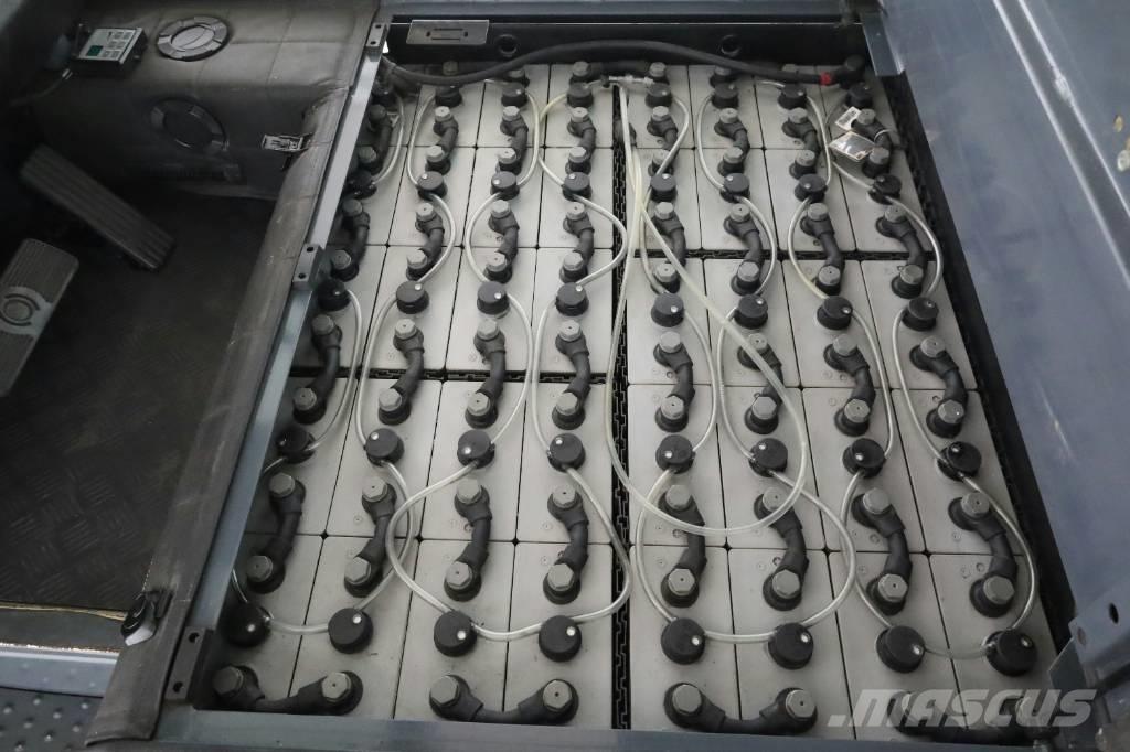Toyota 8 FBMT 35 Electric forklift trucks