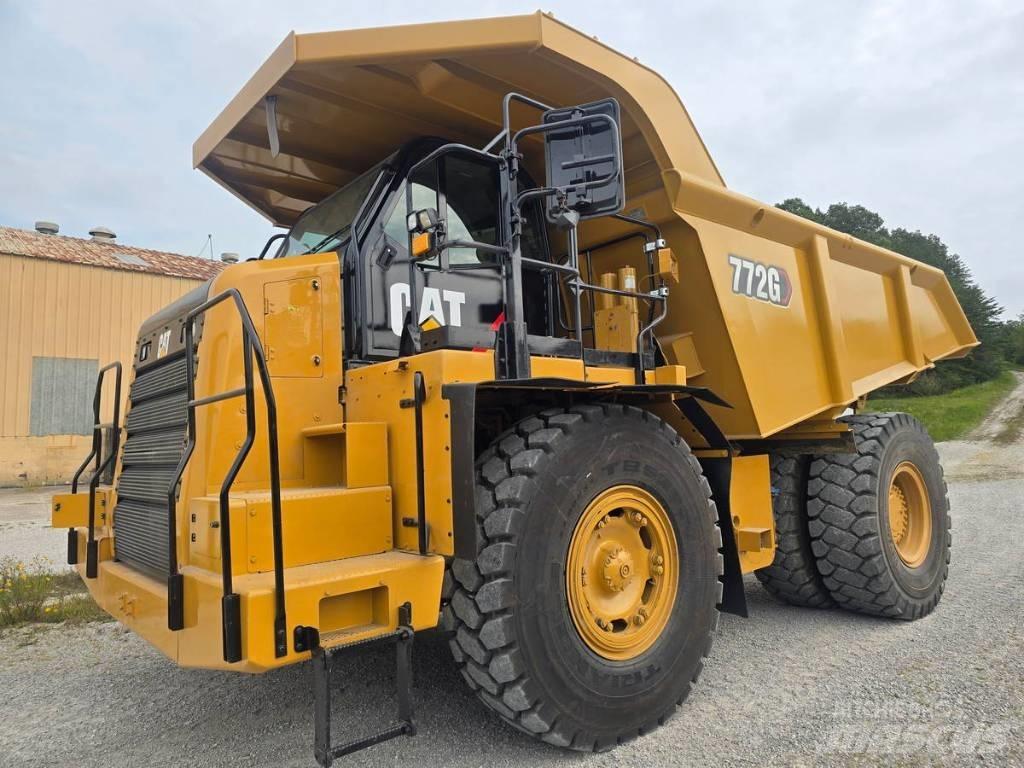 CAT 772G Articulated Haulers