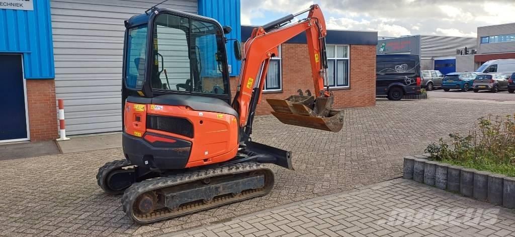Kubota U 27-4 Mini excavators < 7t