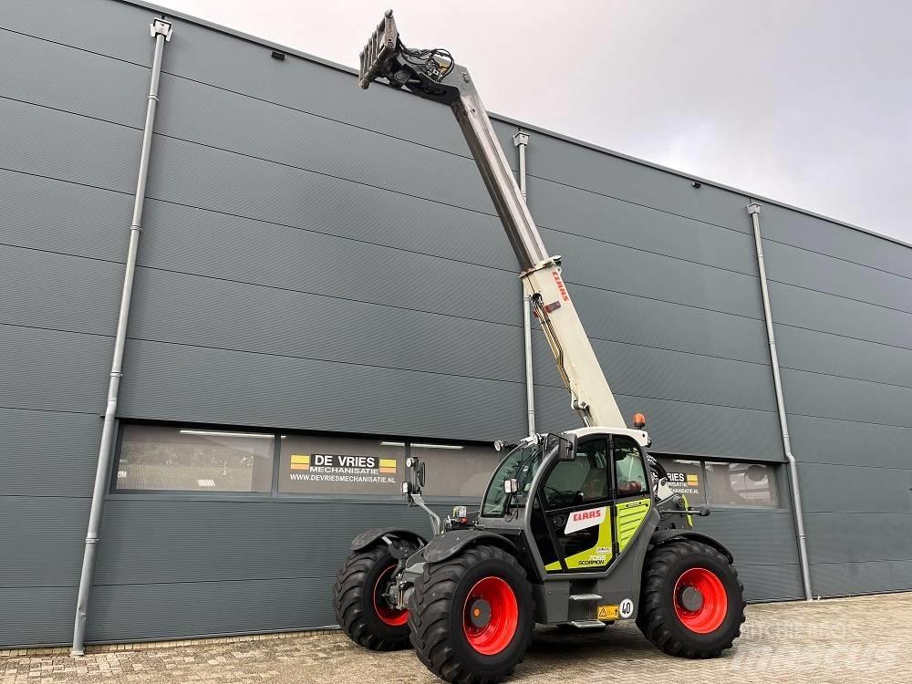 CLAAS Scorpion 7055 Farming telehandlers