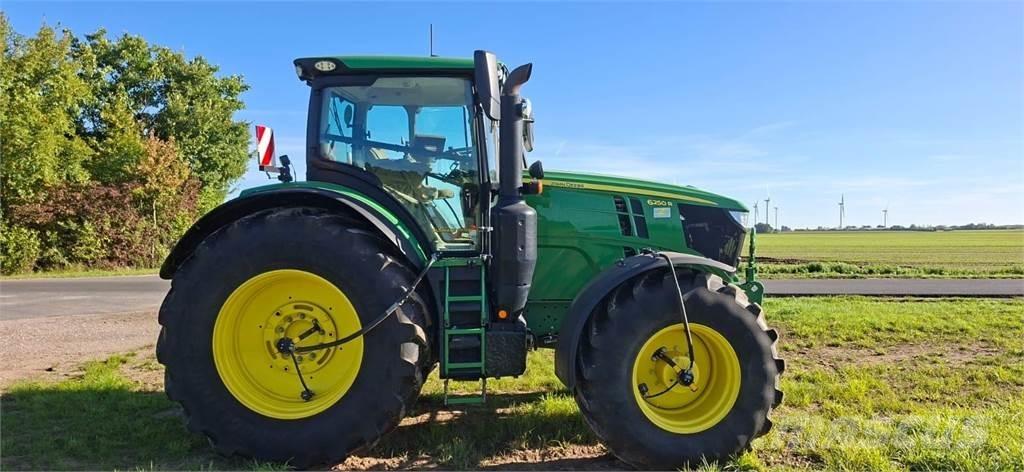 John Deere 6250R Tractors