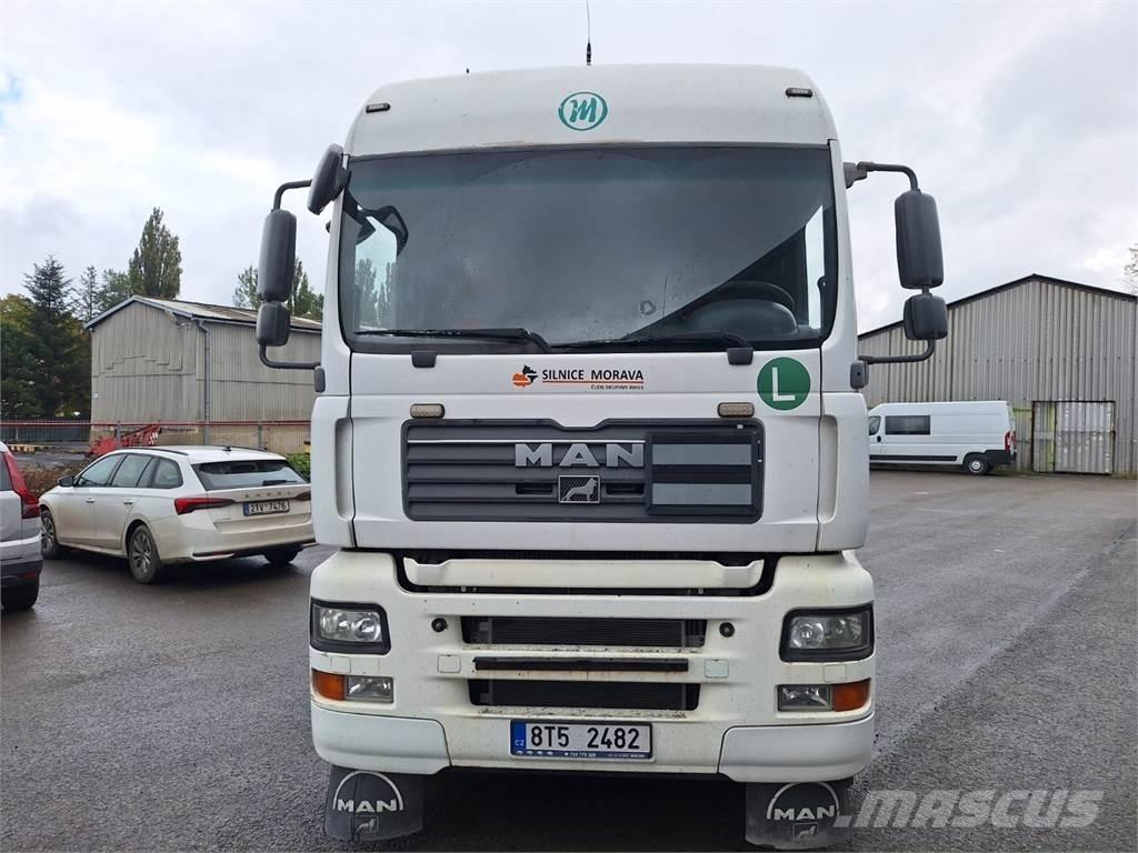 MAN TGA 26.430 6X2 Truck Tractor Units