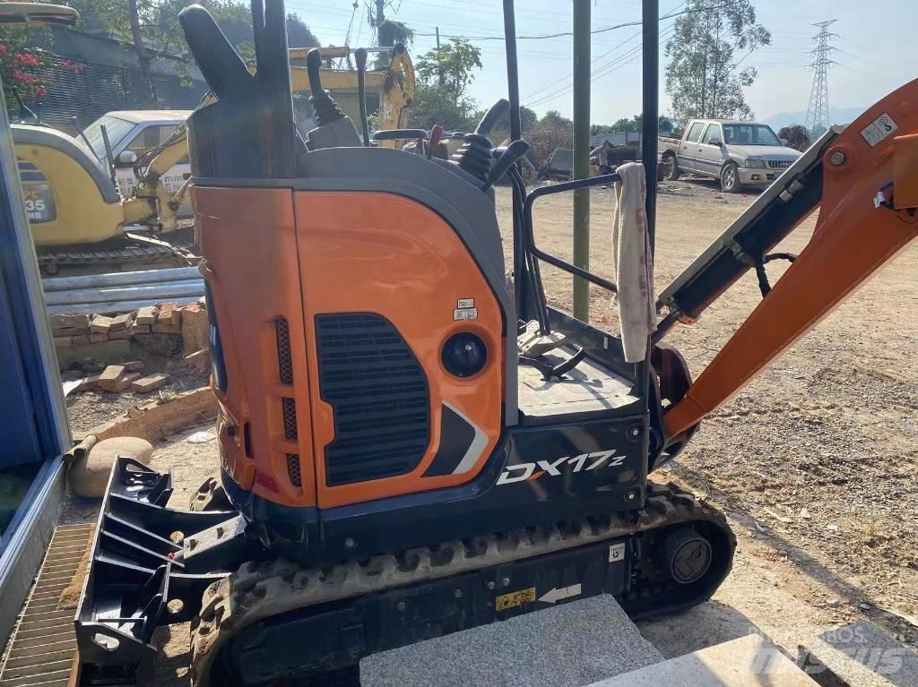 Doosan DX 17 Mini excavators < 7t