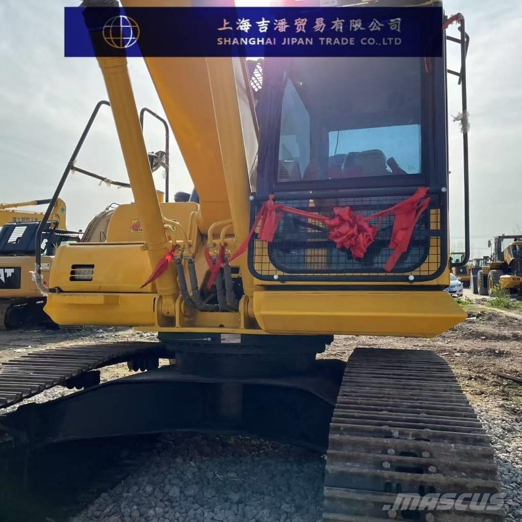 Komatsu PC 200-8 Crawler excavators