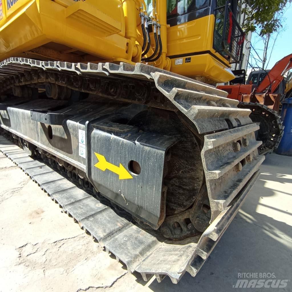 Komatsu PC 200-8N1 Crawler excavators