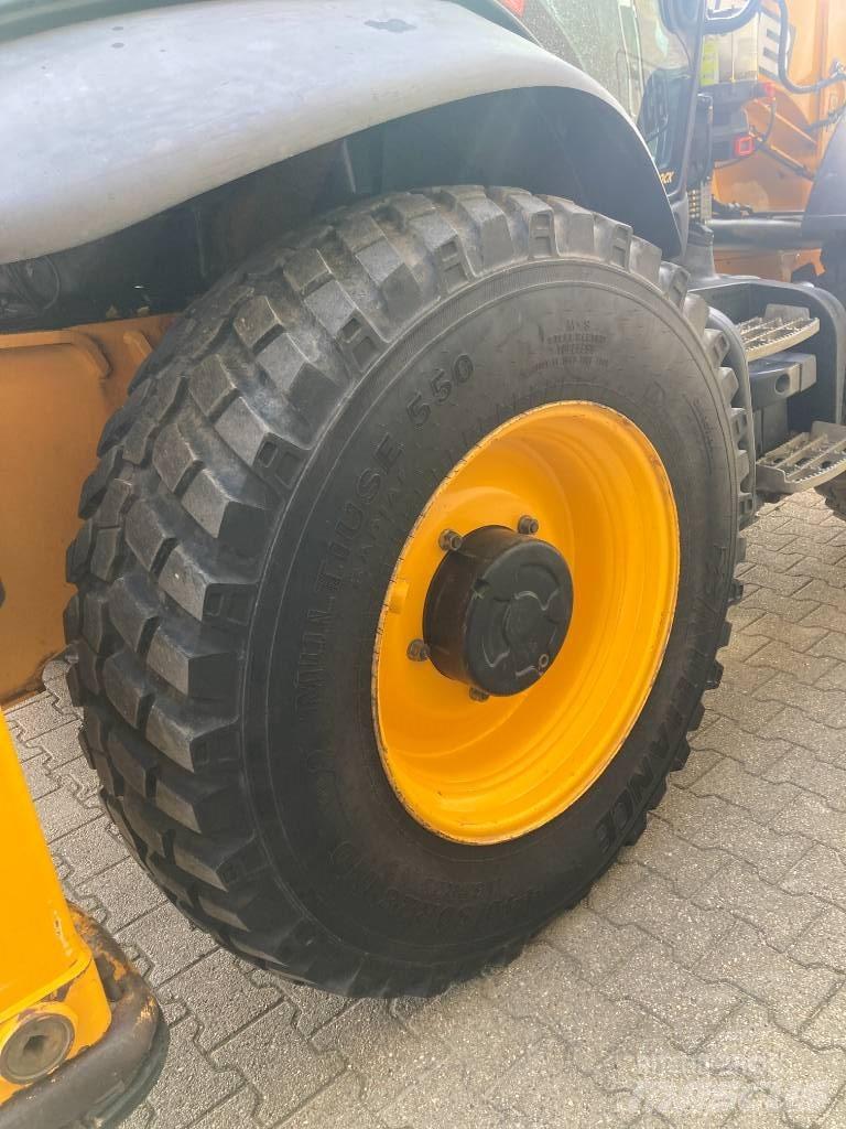 JCB 4 CX TLB's