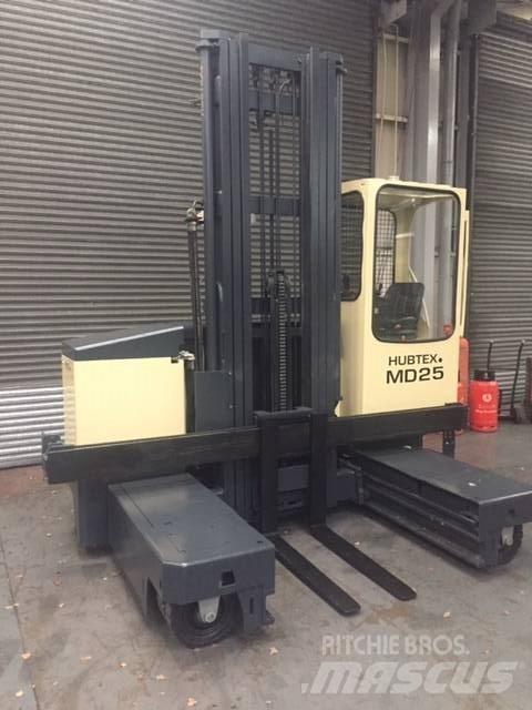 Hubtex MD25 Sideloader