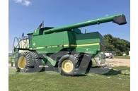John Deere 9600 Combine harvesters