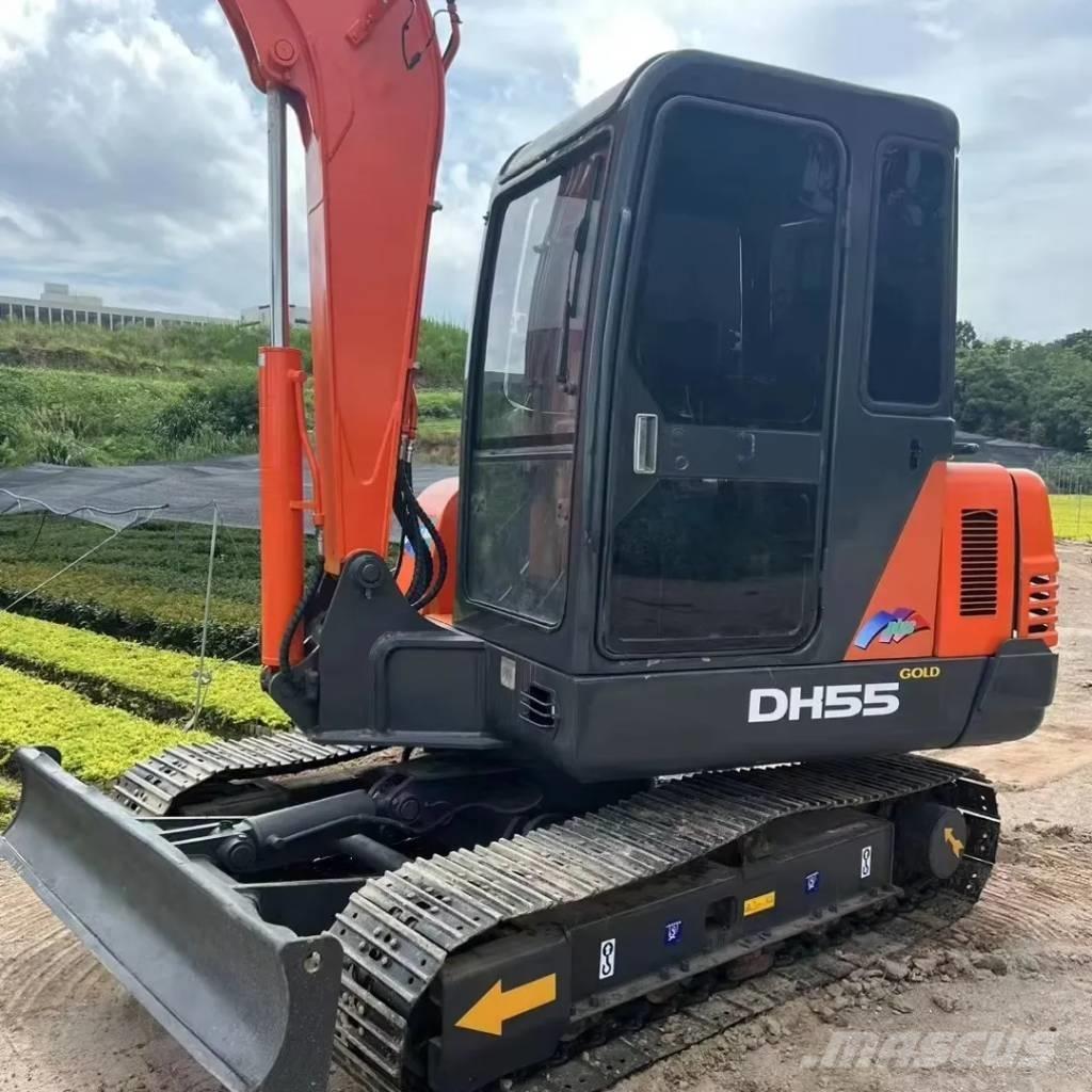 Doosan DH 55 Mini excavators < 7t
