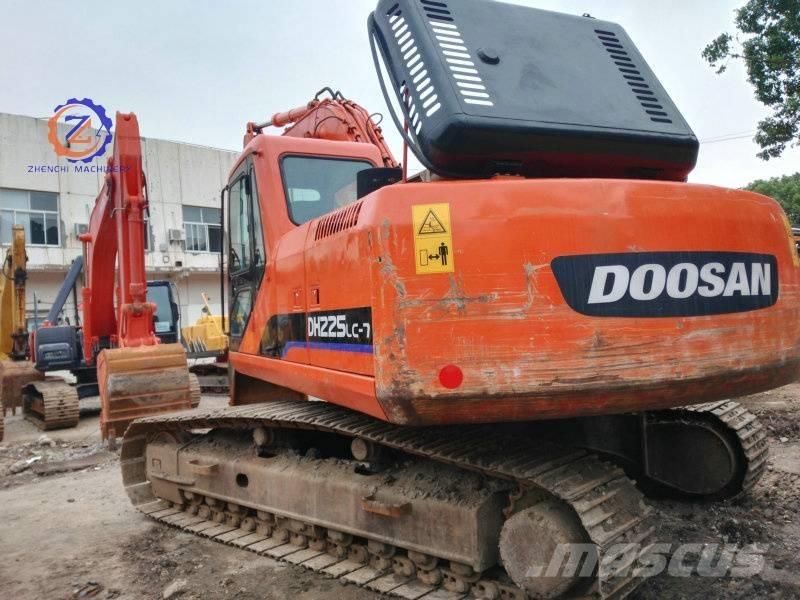 Doosan DH 225 LC-7 Crawler excavators