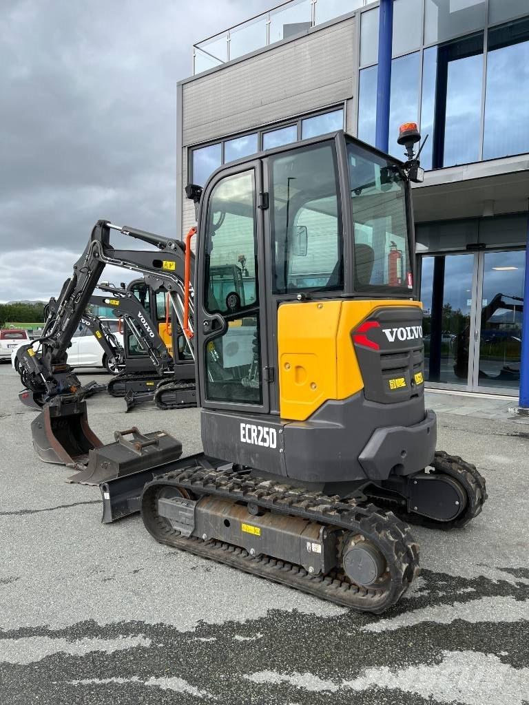 Volvo ECR 25 D Mini excavators < 7t