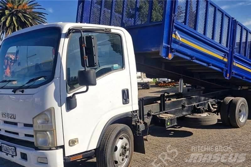 Isuzu NQR500 Other trucks