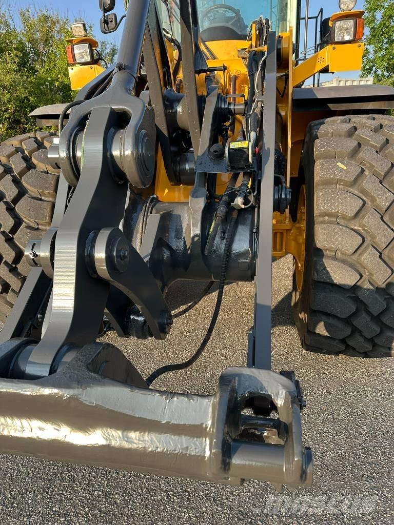 Volvo L120g Wheel loaders