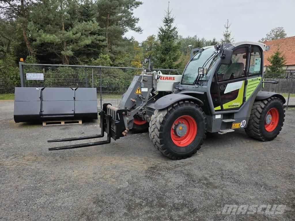 CLAAS Scorpion 7044 Farming telehandlers