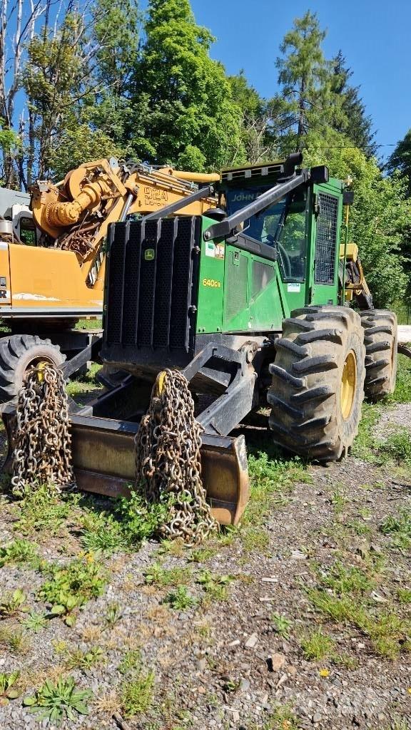 John Deere 640 G III Skidders